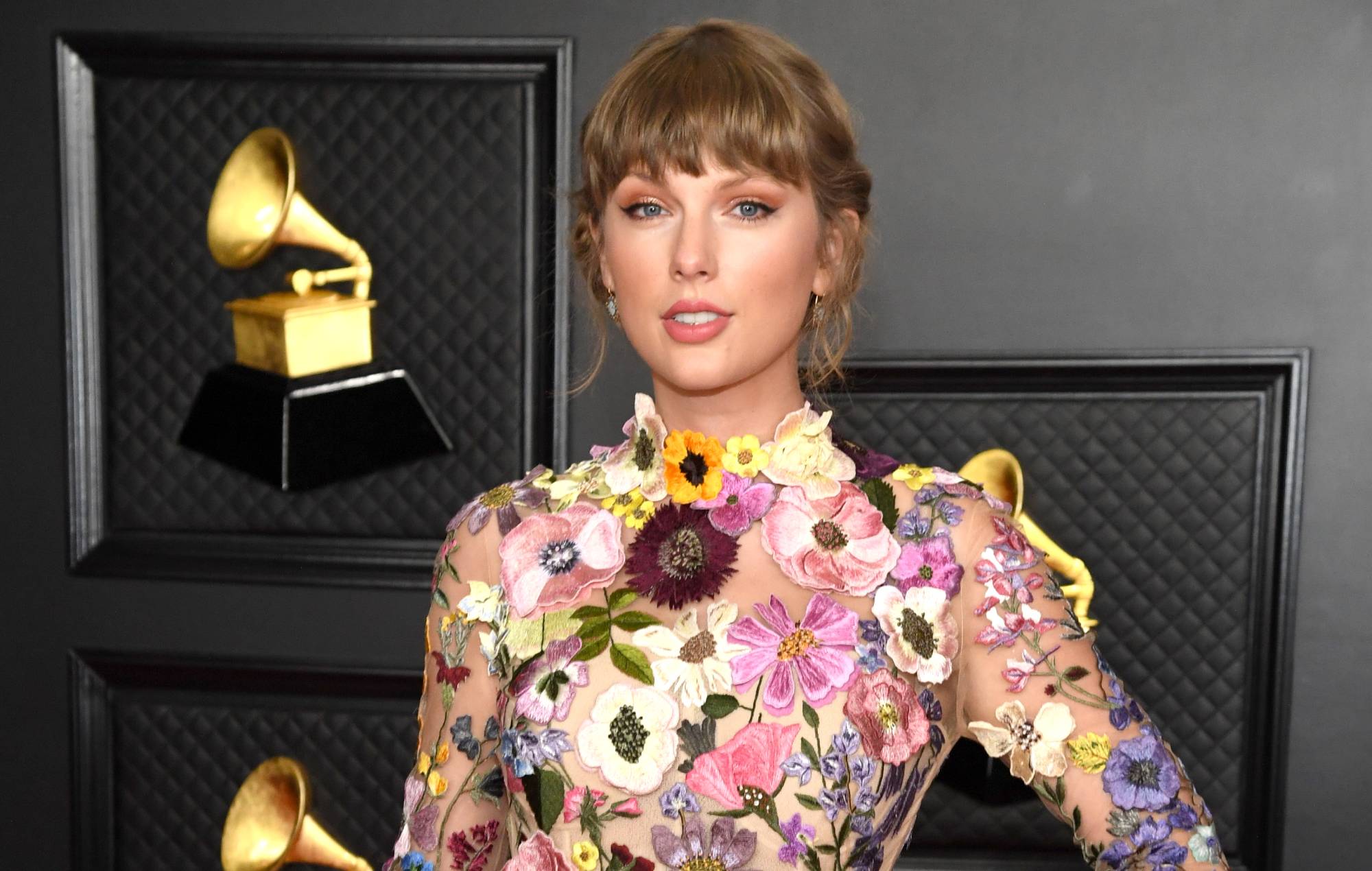 Un fan recrea todas las épocas de Taylor Swift hasta ahora en un clip viral de TikTok