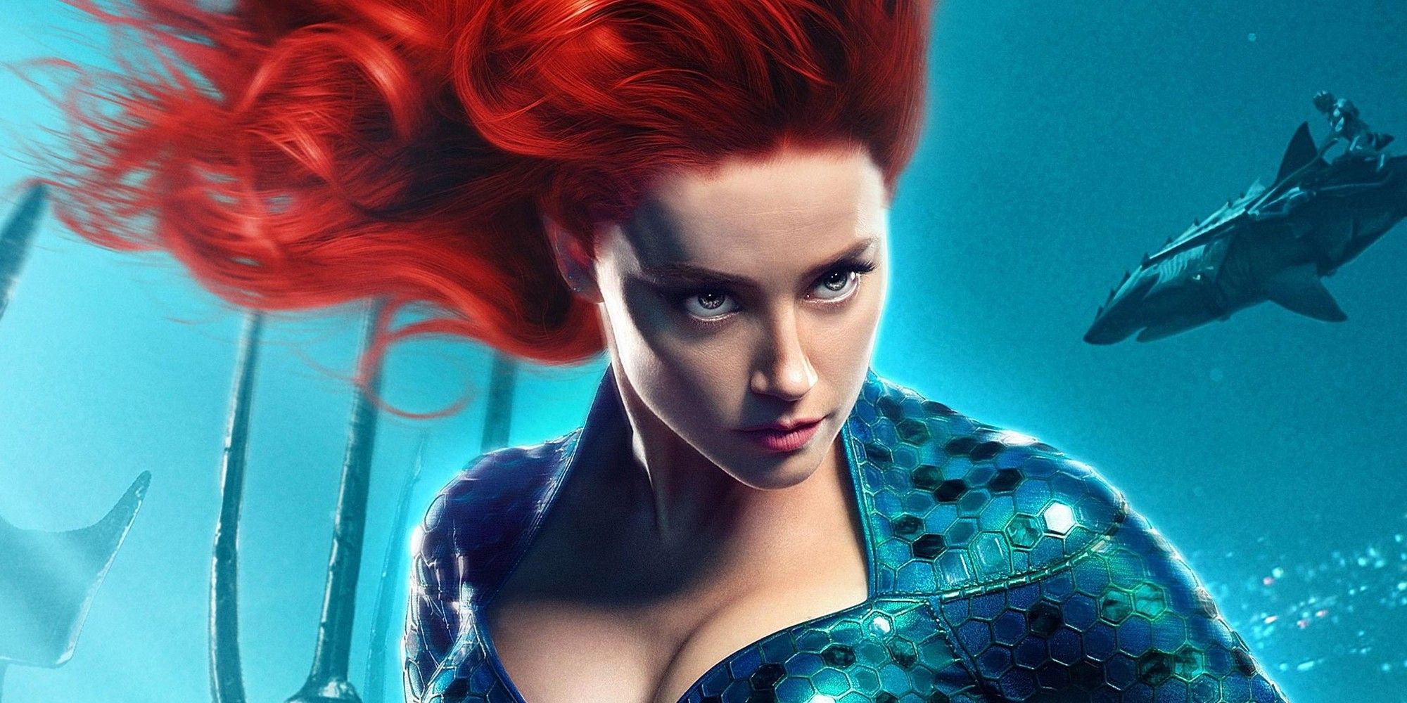 Amber Heard celebra Aquaman 2 con una foto de recuerdo dormida