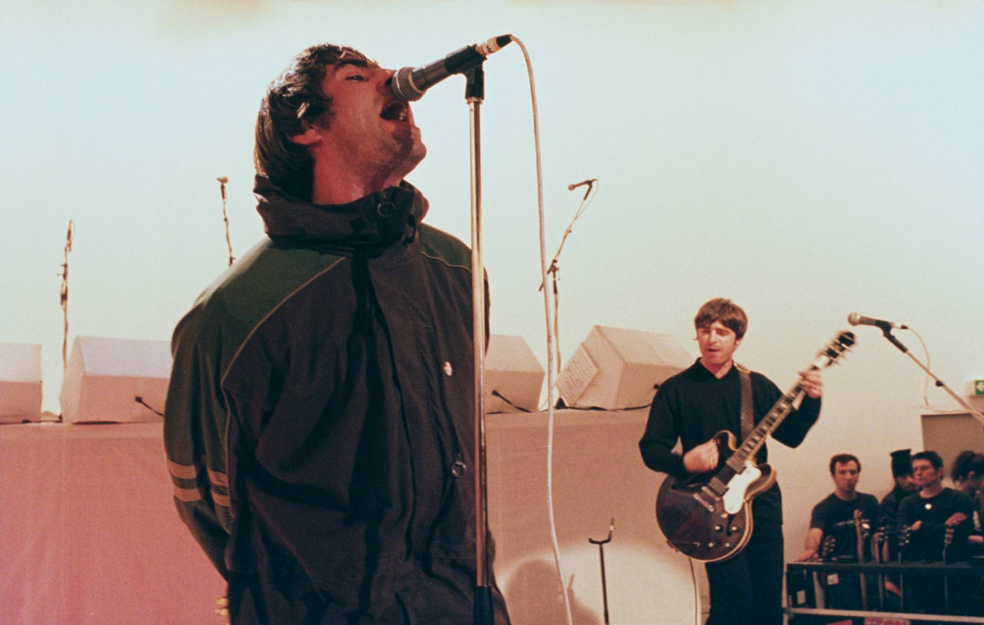 Noel Gallagher dice que el álbum de grandes éxitos de Oasis fue desechado tras el desacuerdo de Liam