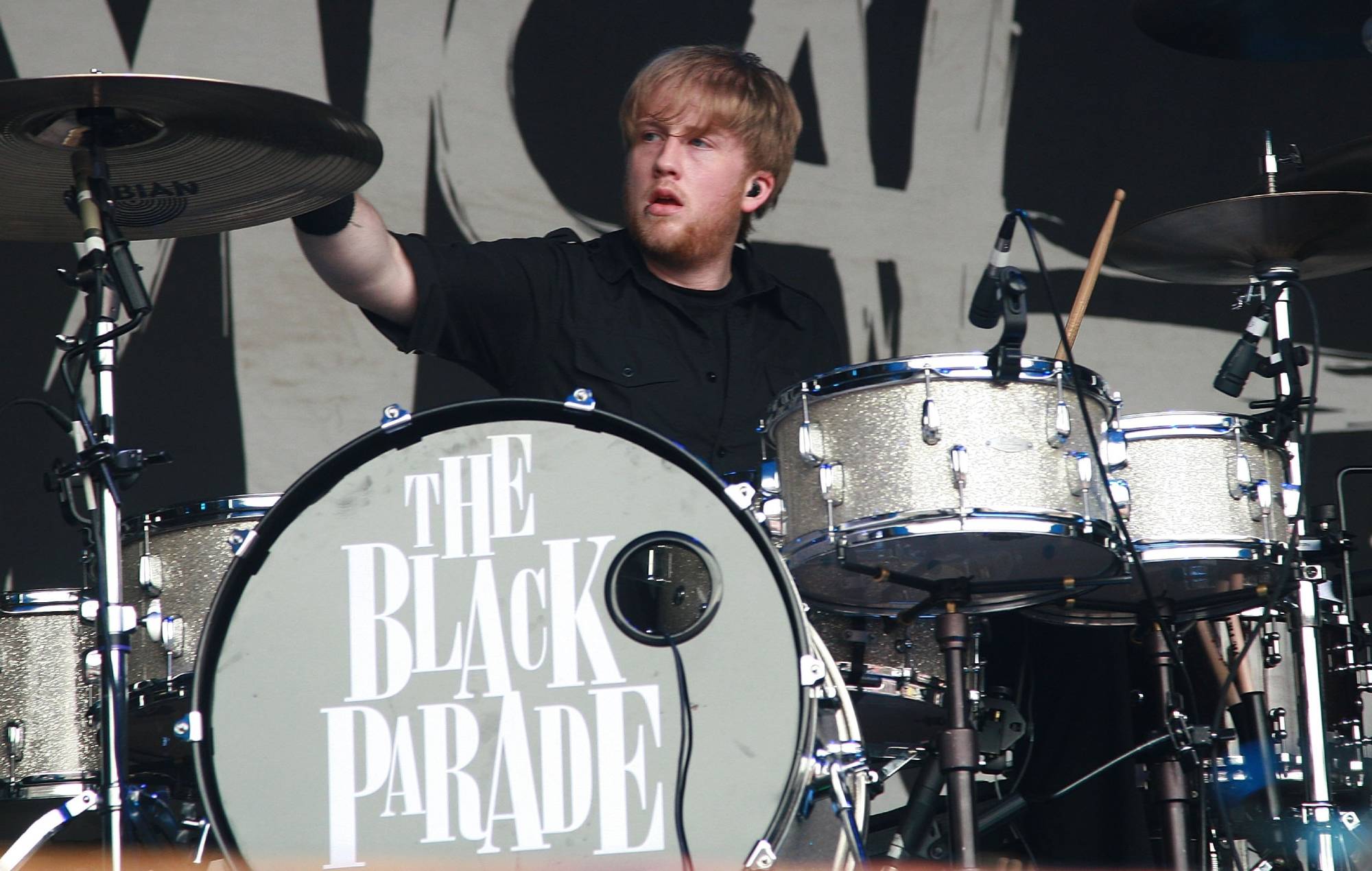El ex baterista de My Chemical Romance, Bob Bryar, vende la batería que utilizó en la banda