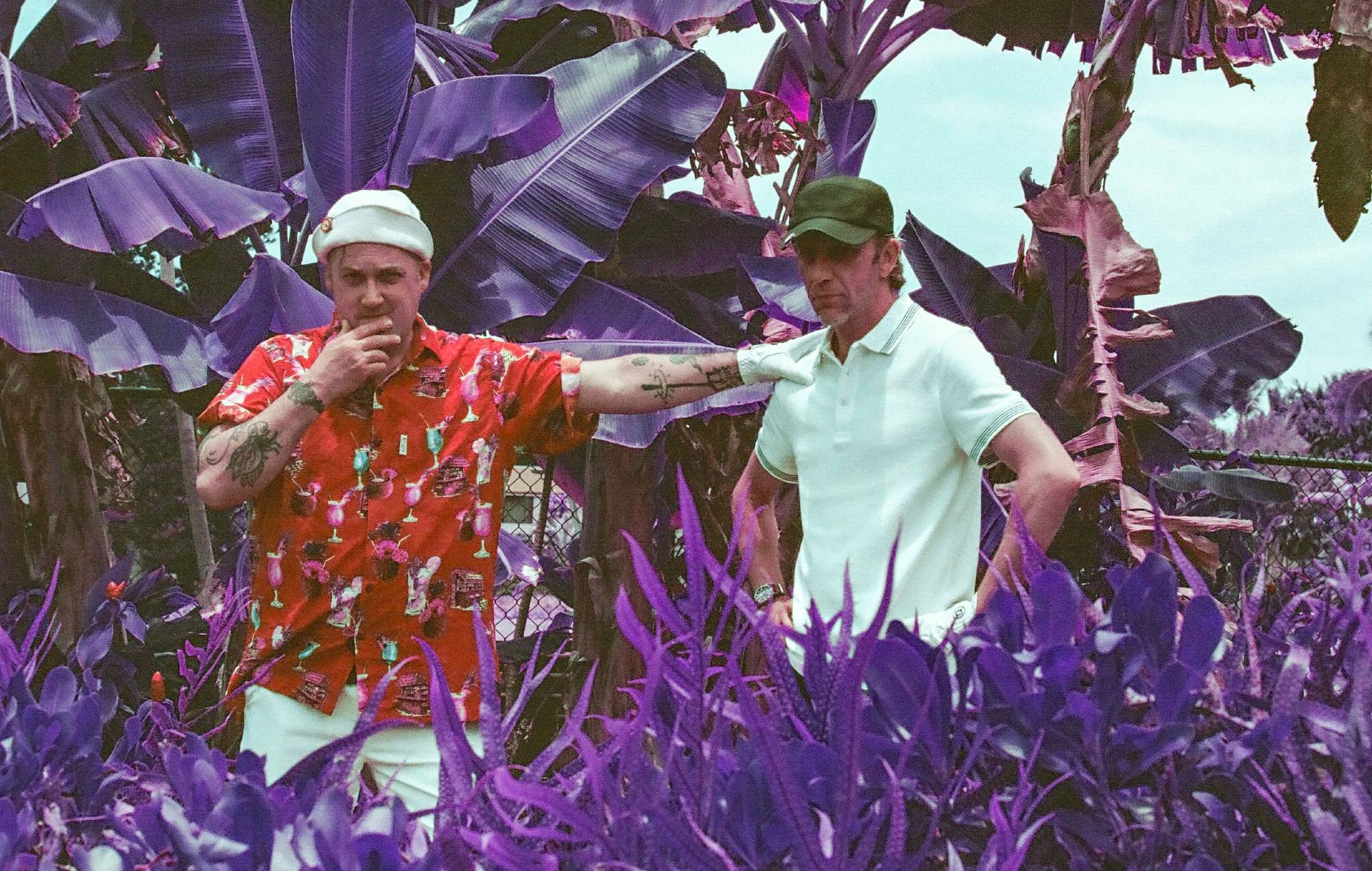 Escucha el nuevo tema pop de Modest Mouse 'The Sun Hasn't Left'