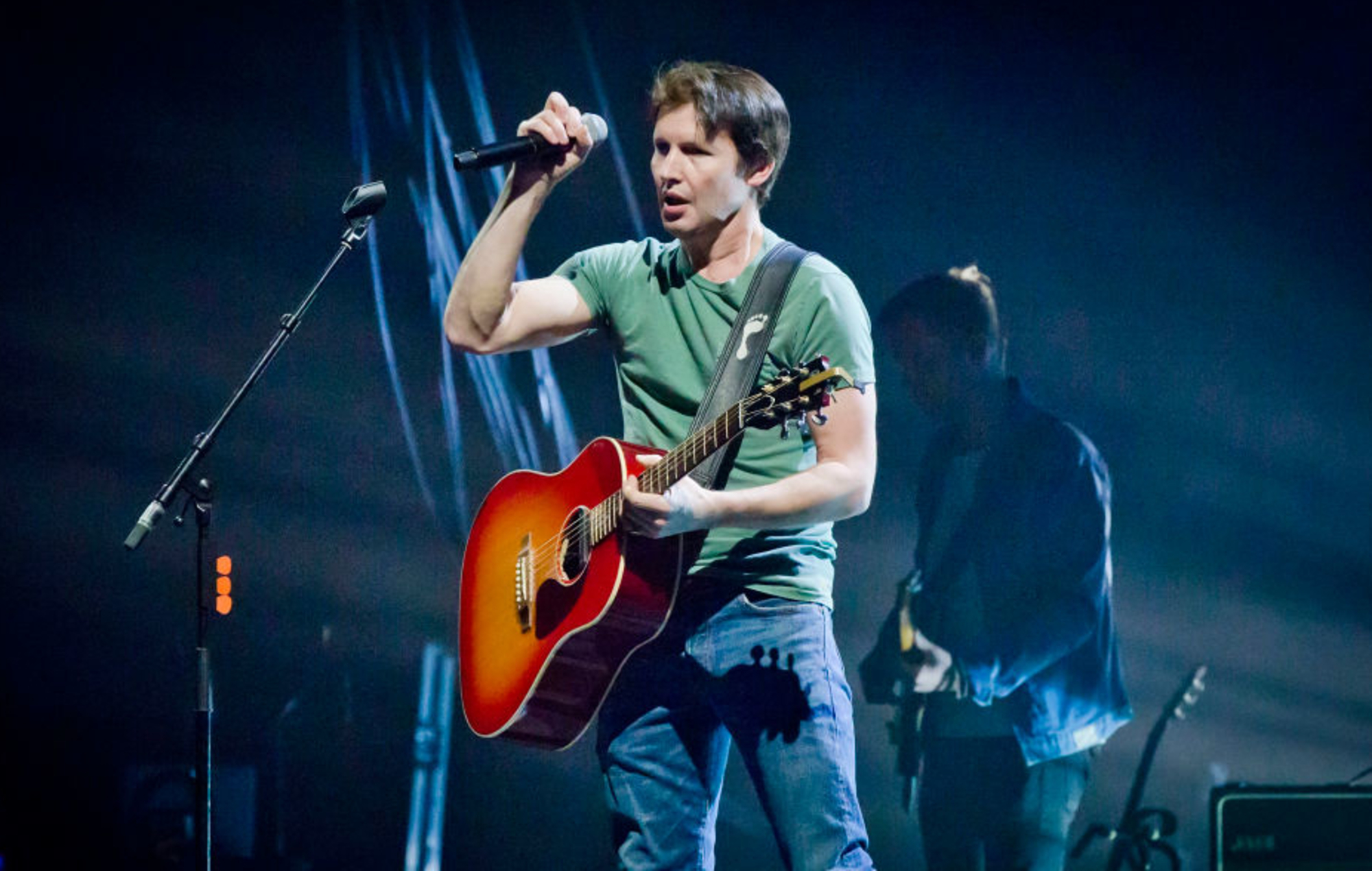 James Blunt dice que la pandemia de coronavirus ha sido una 