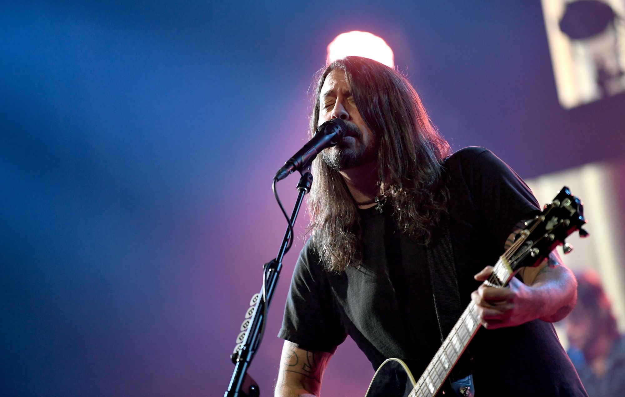 Mira cómo Dave Grohl reflexiona sobre las leyendas del hardcore Scream en el nuevo clip documental