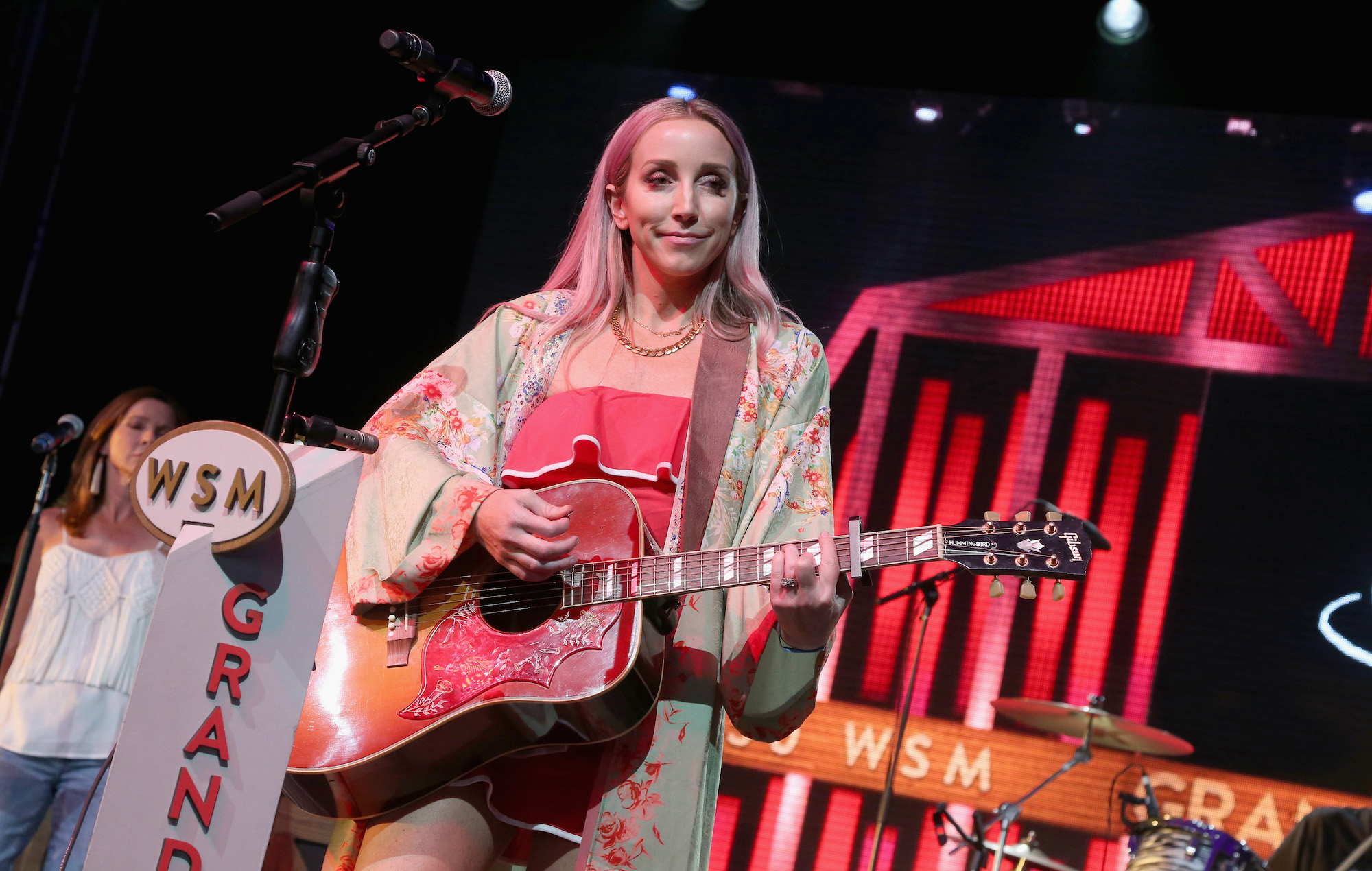 A la cantante de country Ashley Monroe se le diagnostica una rara forma de cáncer de sangre