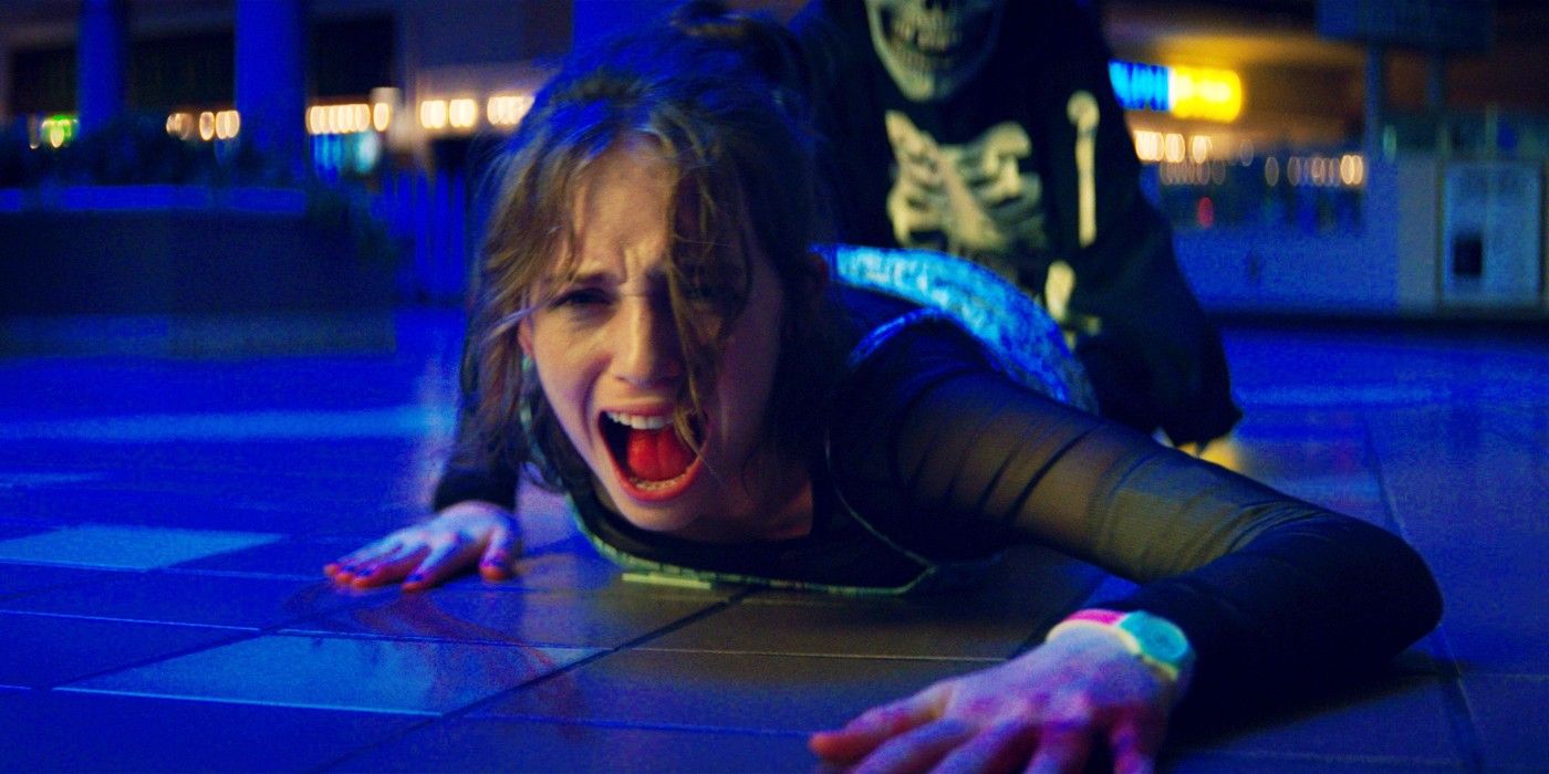 Cómo la escena inicial de Fear Street Part 1 subvierte un importante tropo de Slasher