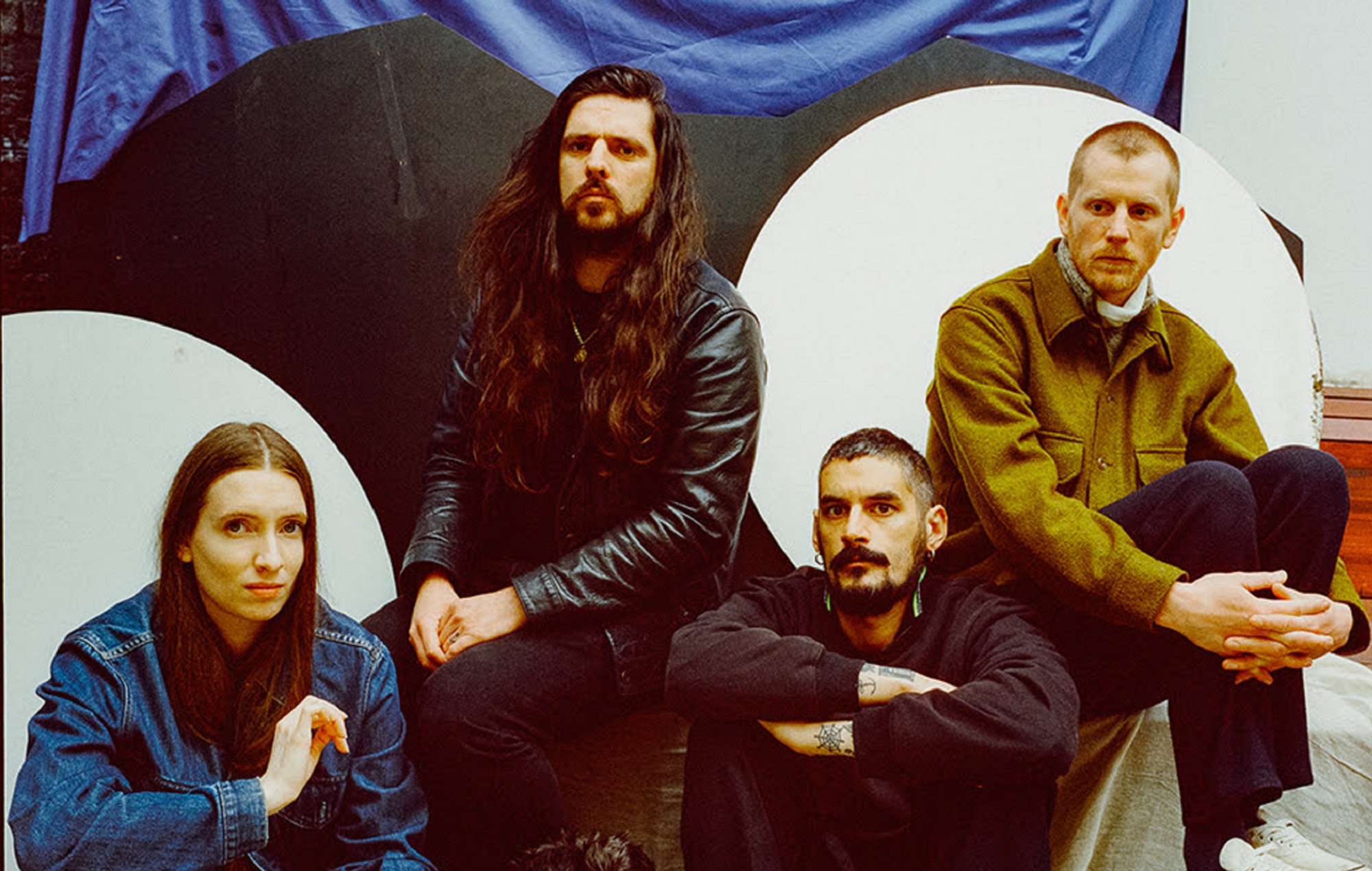 Dry Cleaning revela dos nuevos temas del single independiente de doble cara A