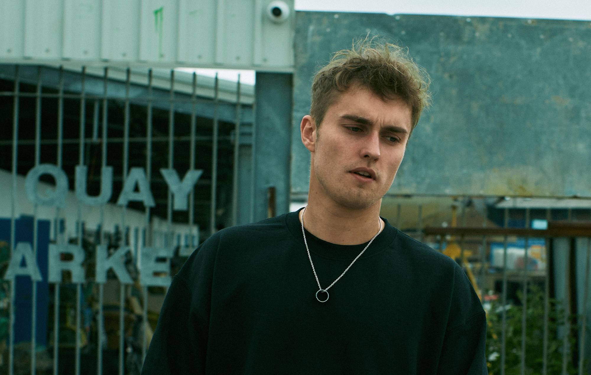 Sam Fender dice que su nuevo álbum está 