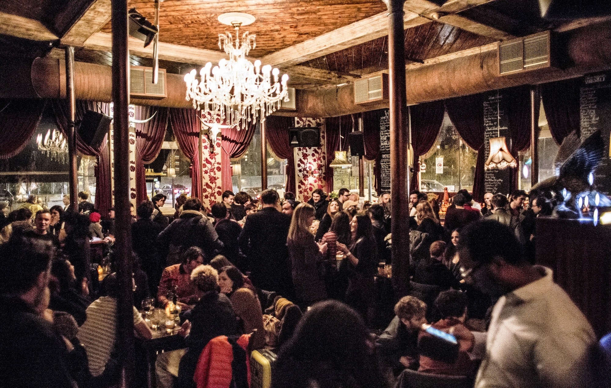 El Music Venue Trust dice que la solicitud del Fondo de Recuperación de la Cultura "discrimina a los padres y cuidadores"