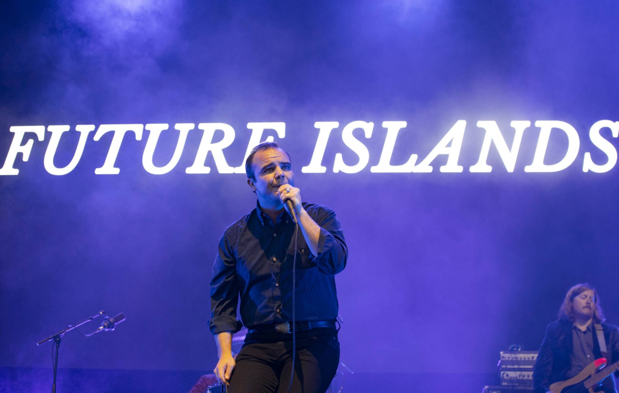 Future Islands comparte su nuevo y meditativo tema 'Peach'