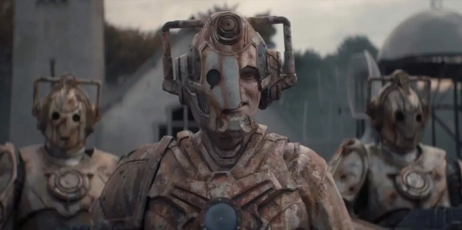 Hay que compadecer a los Cybermen de Doctor Who, no temerlos