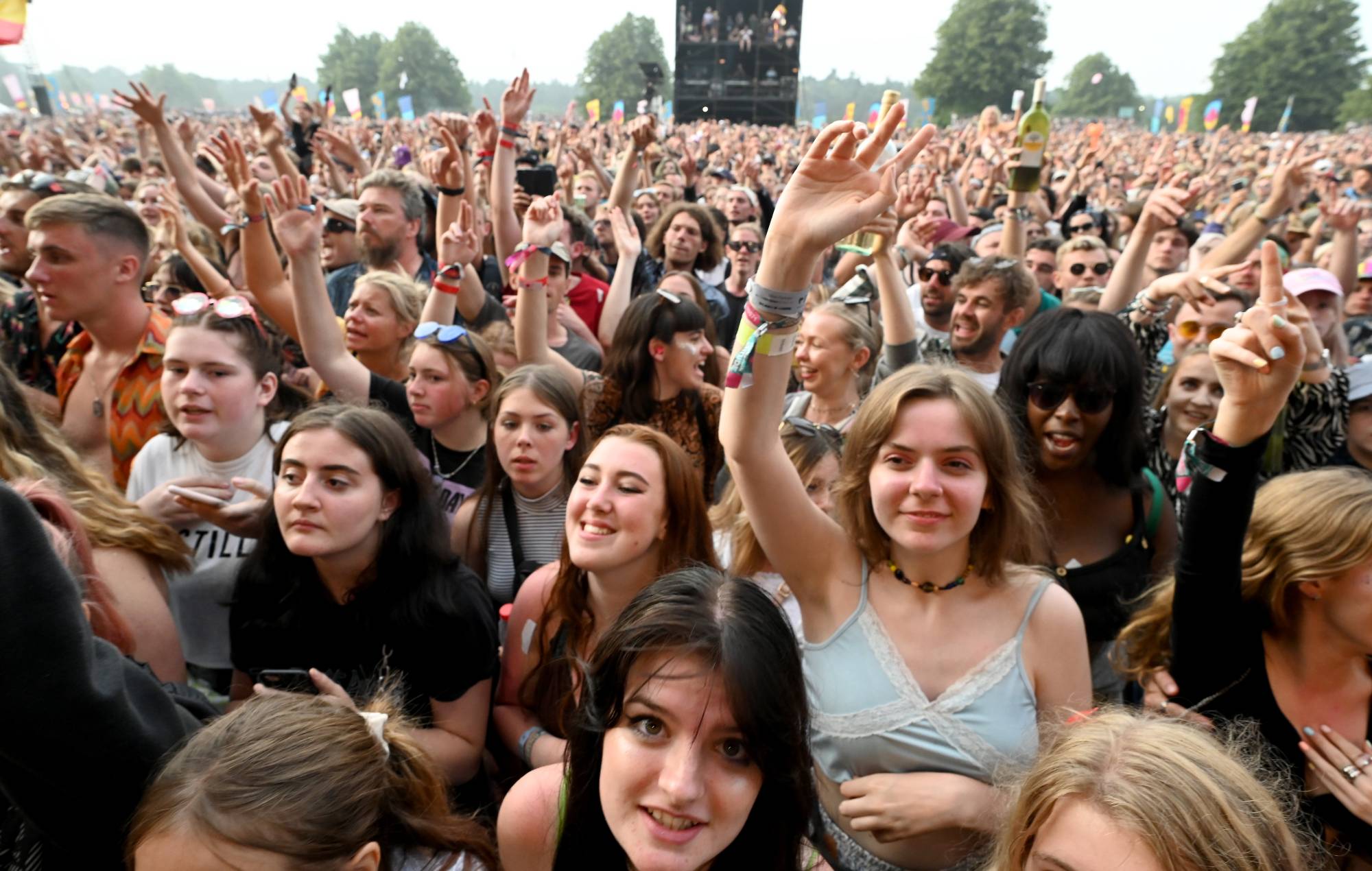 Los casos de prueba de COVID "coinciden en gran medida con la tasa de infección de la comunidad o son inferiores"
