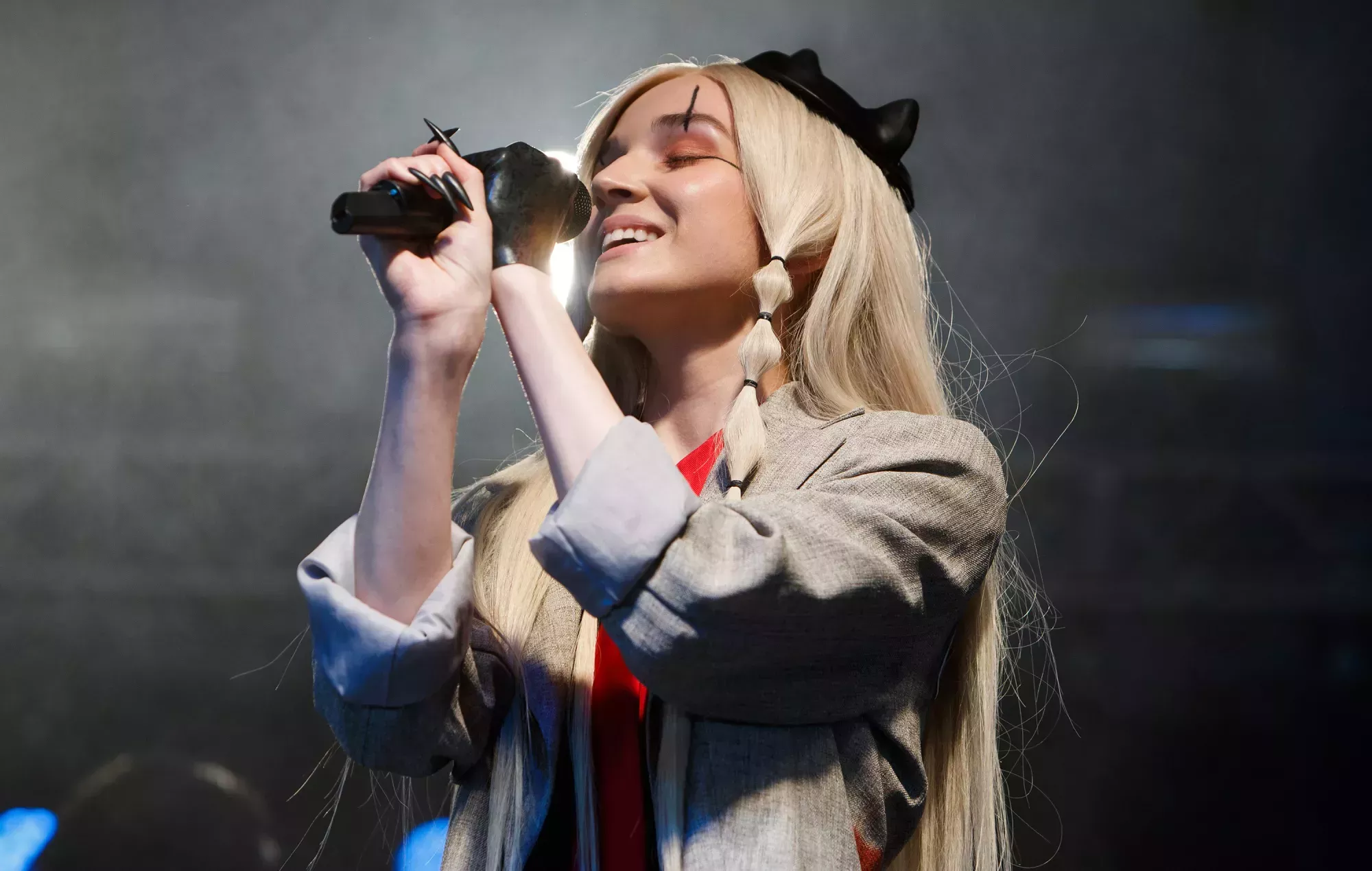 Poppy desvela los detalles de su nueva y enorme gira mundial 