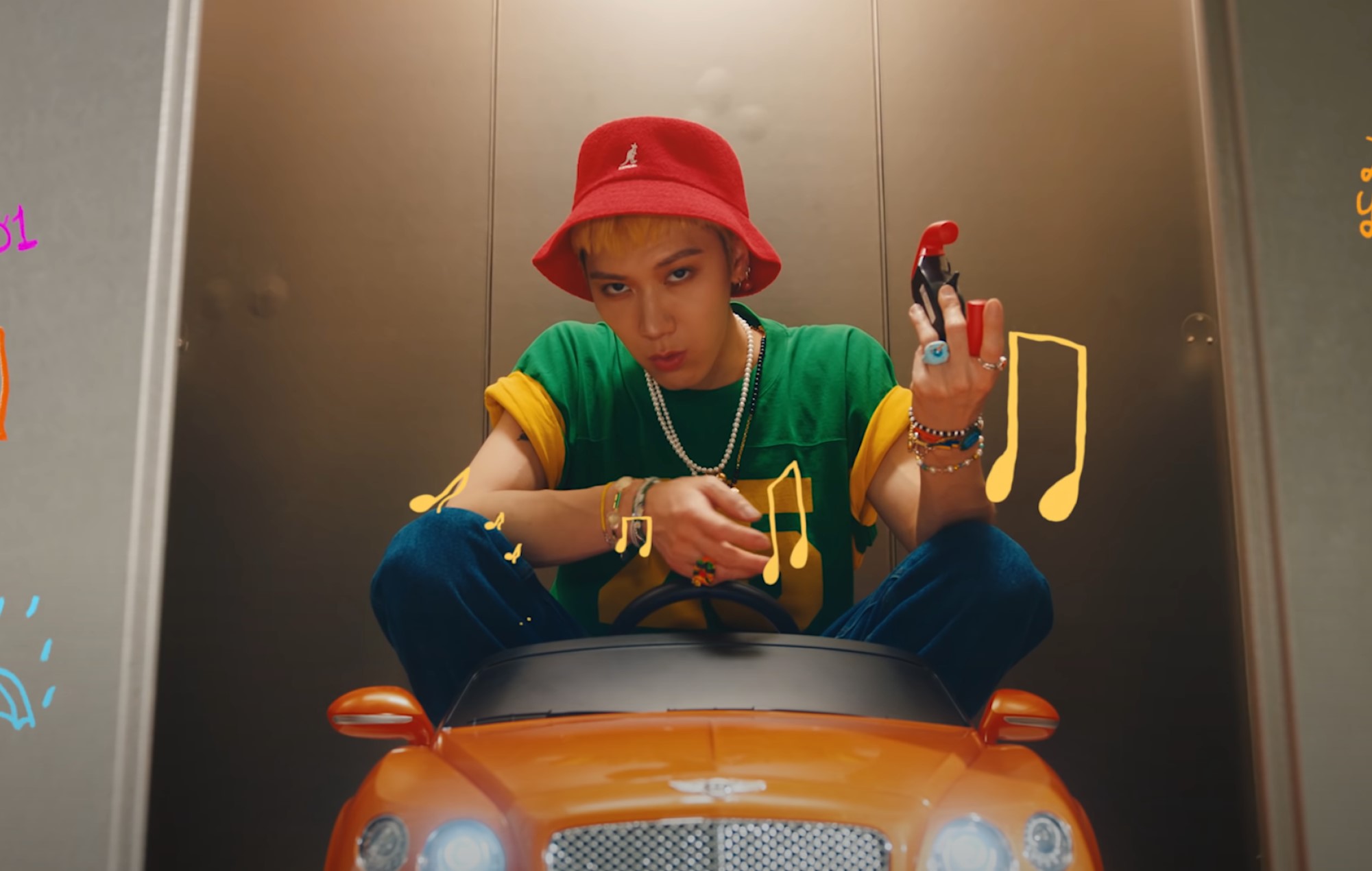 Ten, de NCT, presenta su nuevo single en inglés "Paint Me Naked".