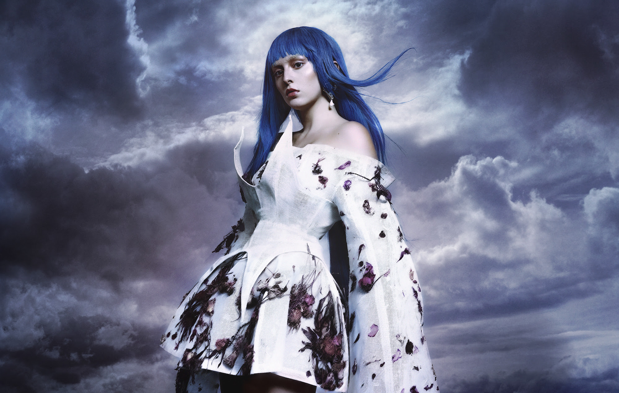 Ashnikko comparte dos nuevas canciones, 'Panic Attacks In Paradise' y 'Maggots'