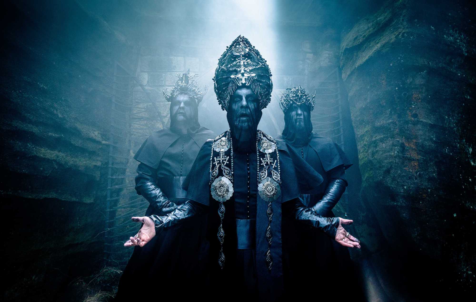 Behemoth publicará un álbum en directo con una maqueta de la iglesia