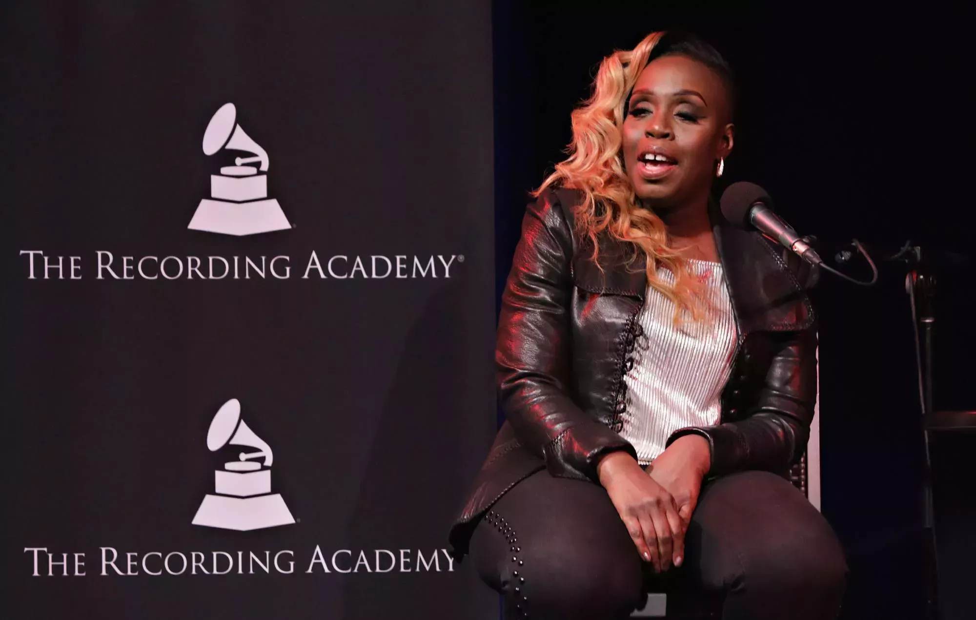 La cantante y compositora Andrea Martin ha fallecido a los 49 años