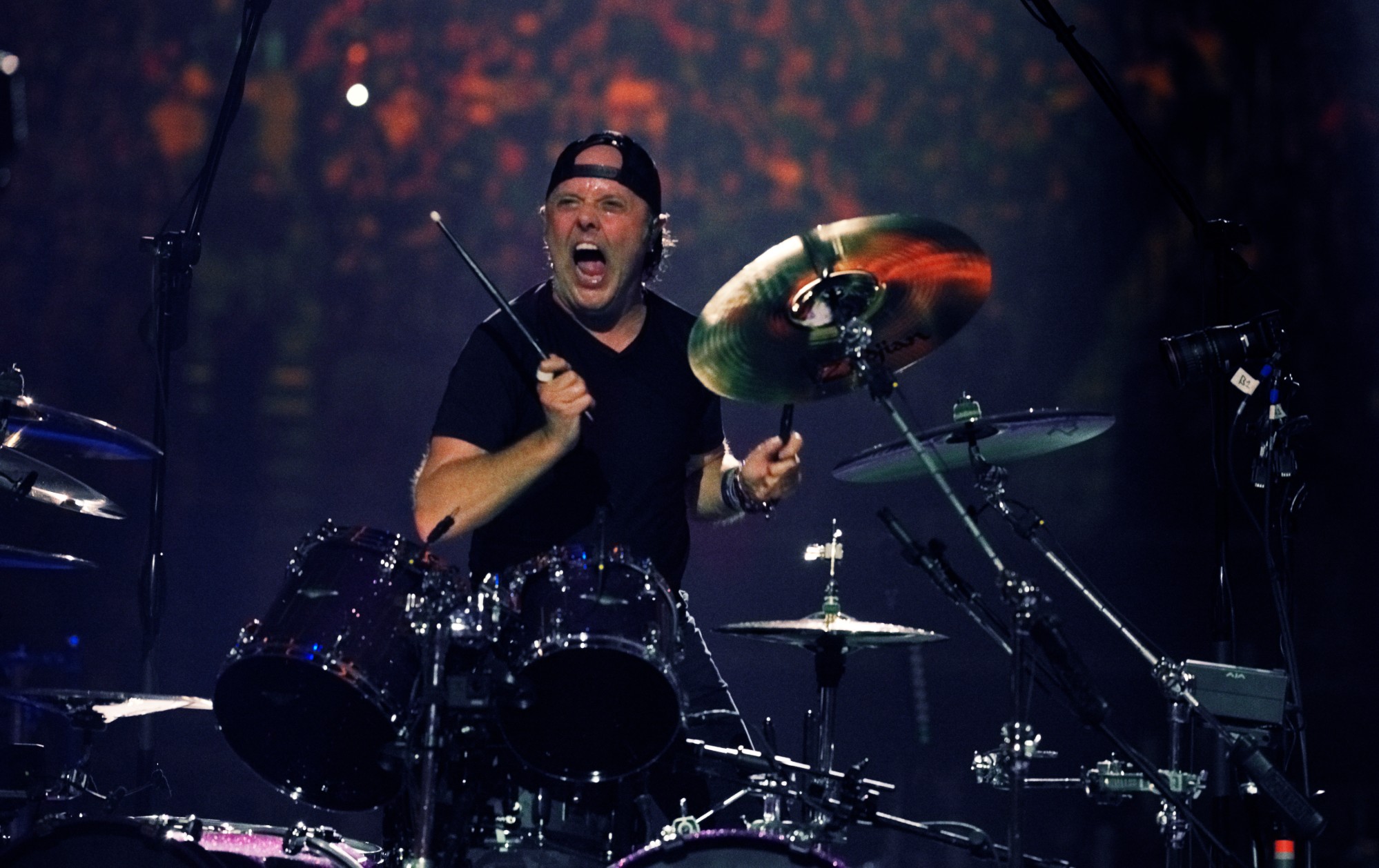 Lars Ulrich de Metallica dice que "sigue siendo surrealista" tener un "disco de esta magnitud" en 'The Black Album'