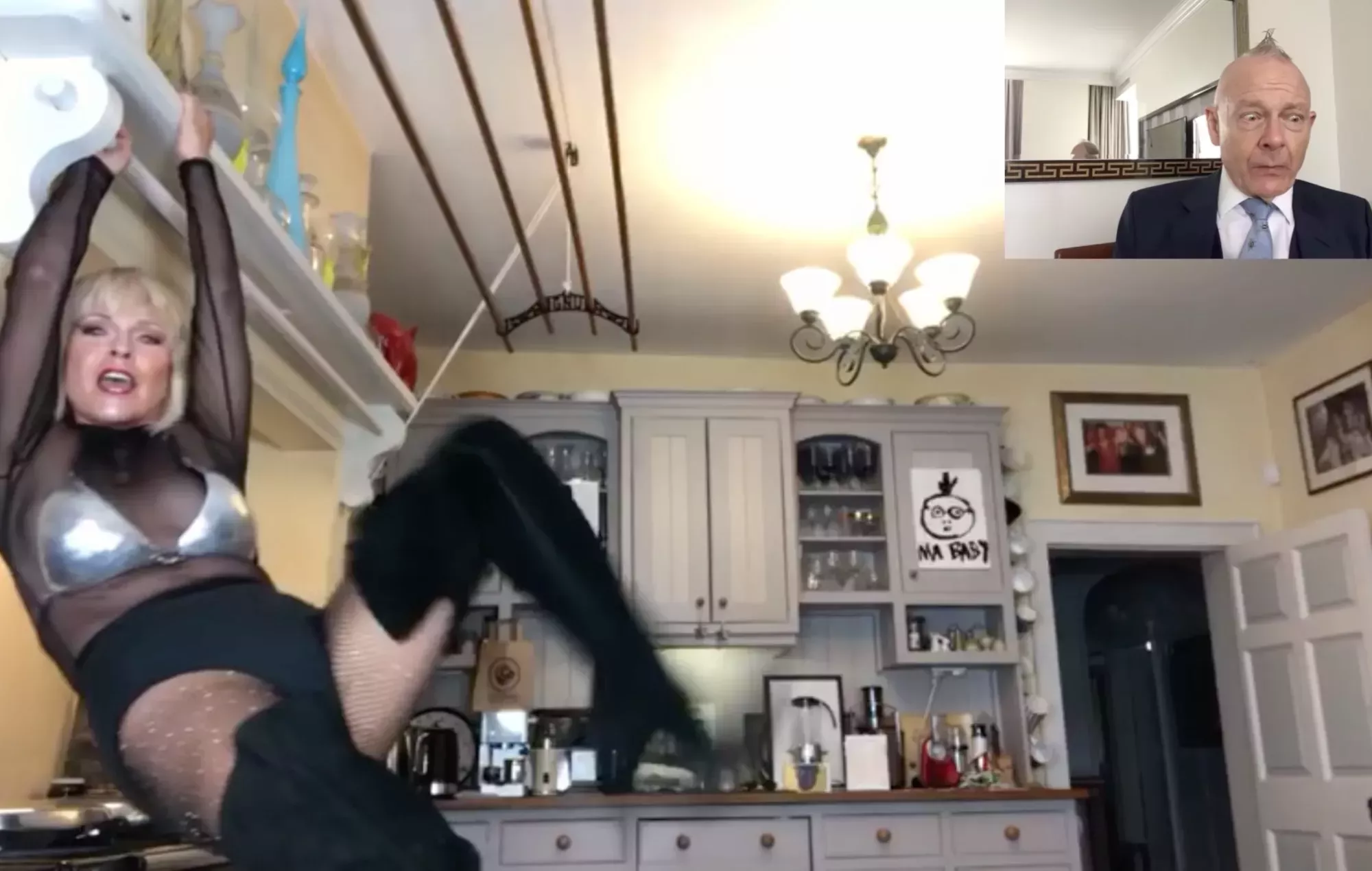 Mira la extravagante versión de Toyah Willcox de 'These Boots Were Made For Walking'