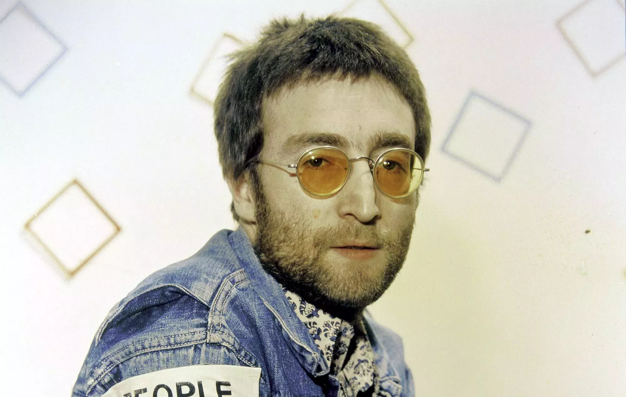 Una canción inédita de John Lennon se vende por 43.000 libras en una subasta en Dinamarca