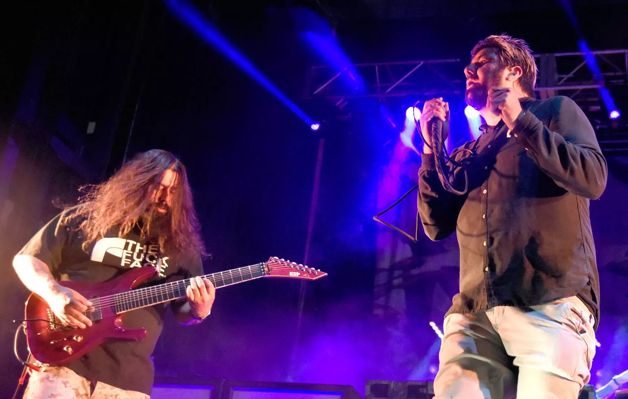 Chino Moreno de Deftones reacciona a las teorías sobre la Tierra plana y las vacunas del guitarrista Stephen Carpenter