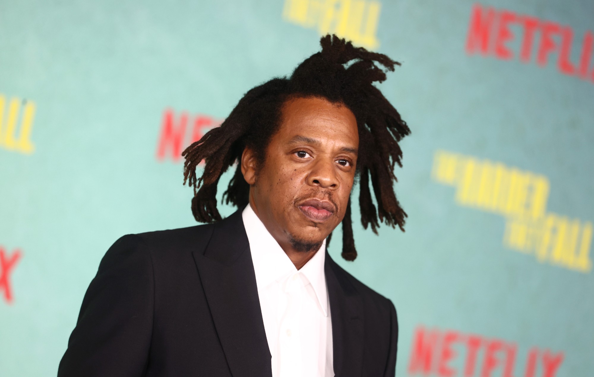 Escucha dos nuevas canciones de Jay-Z de la banda sonora de 'The Harder They Fall'