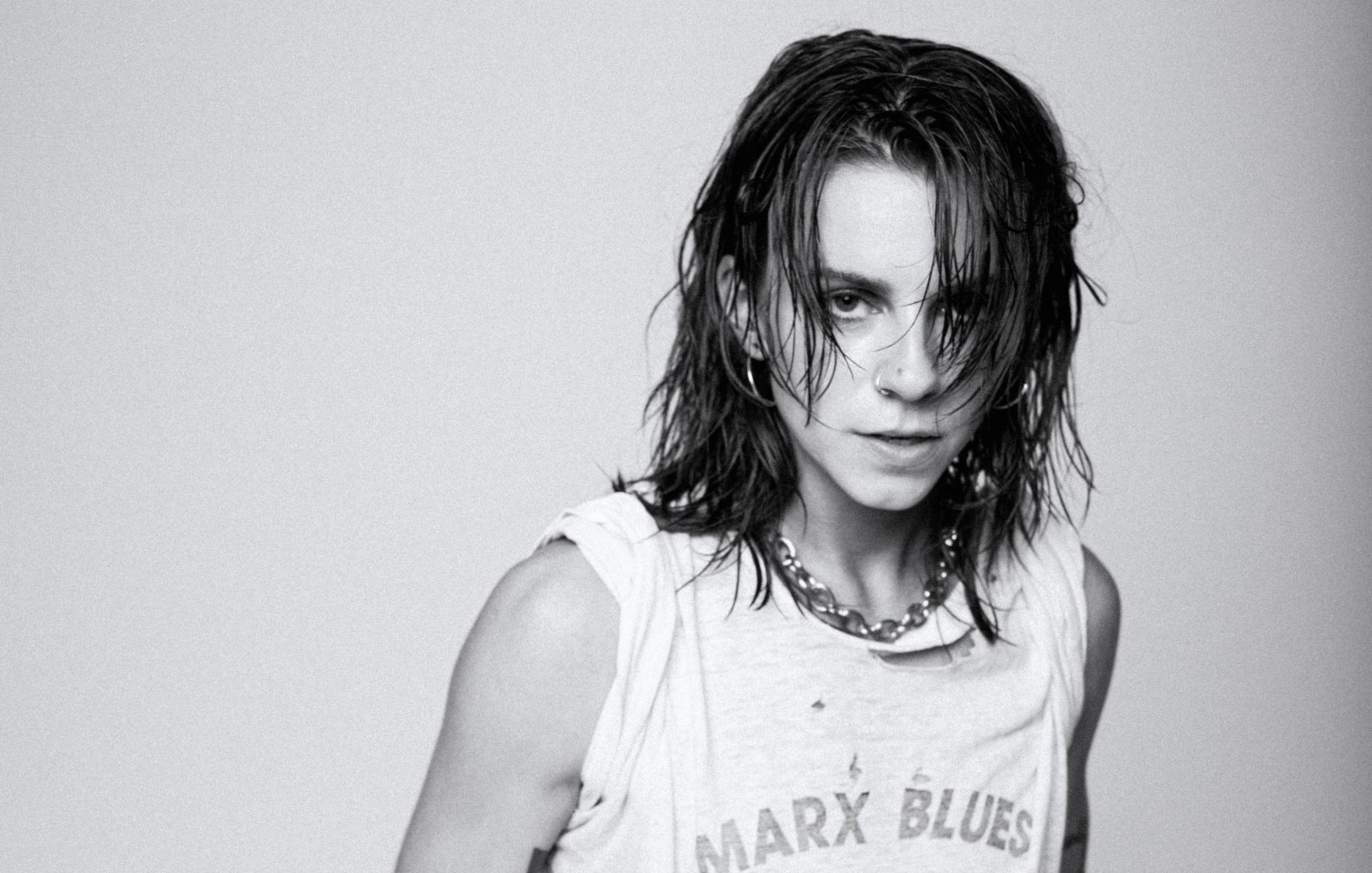 Escucha el nuevo y eléctrico tema de PVRIS 'My Way'