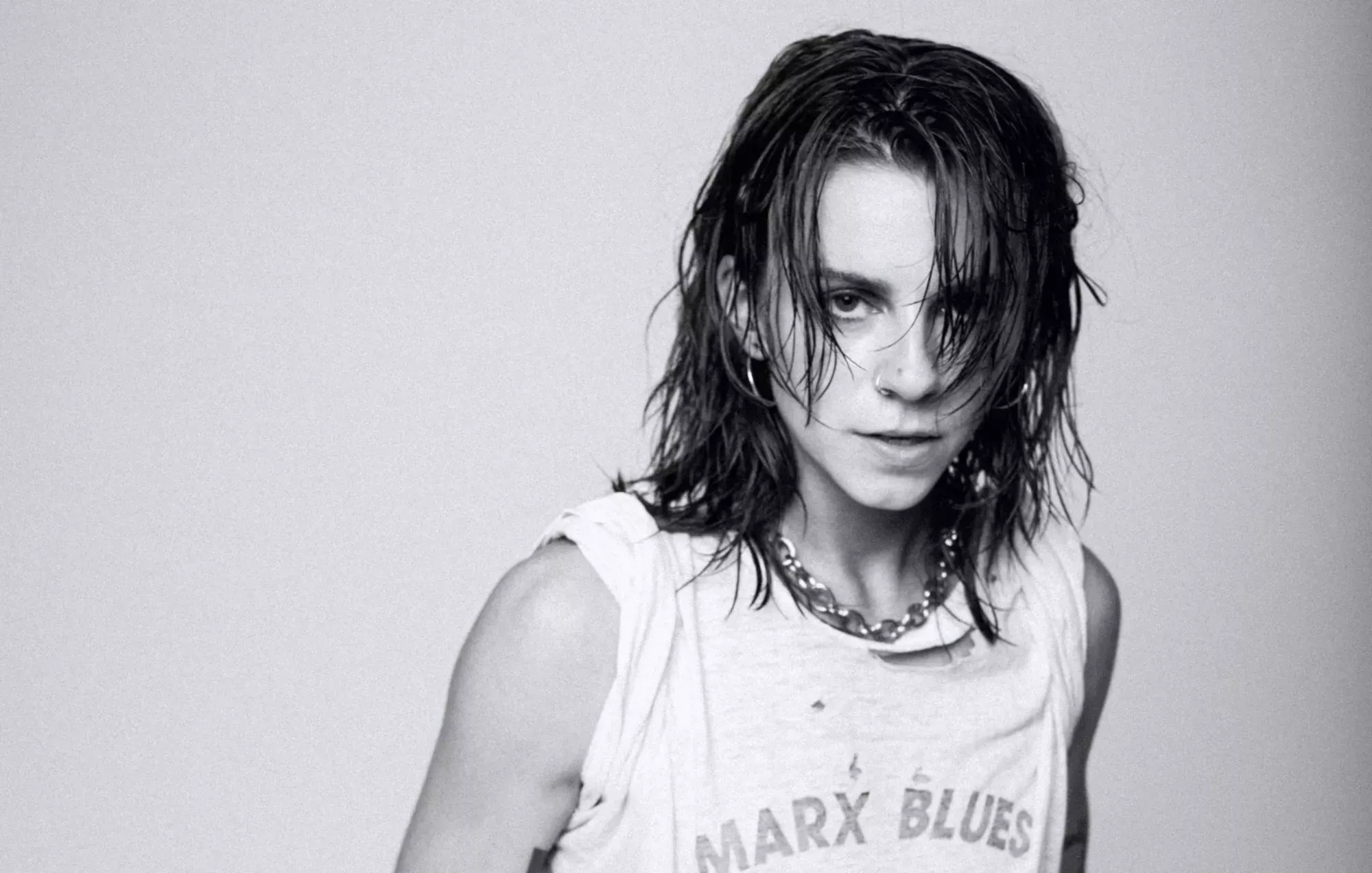 Escucha el nuevo y eléctrico tema de PVRIS 'My Way'