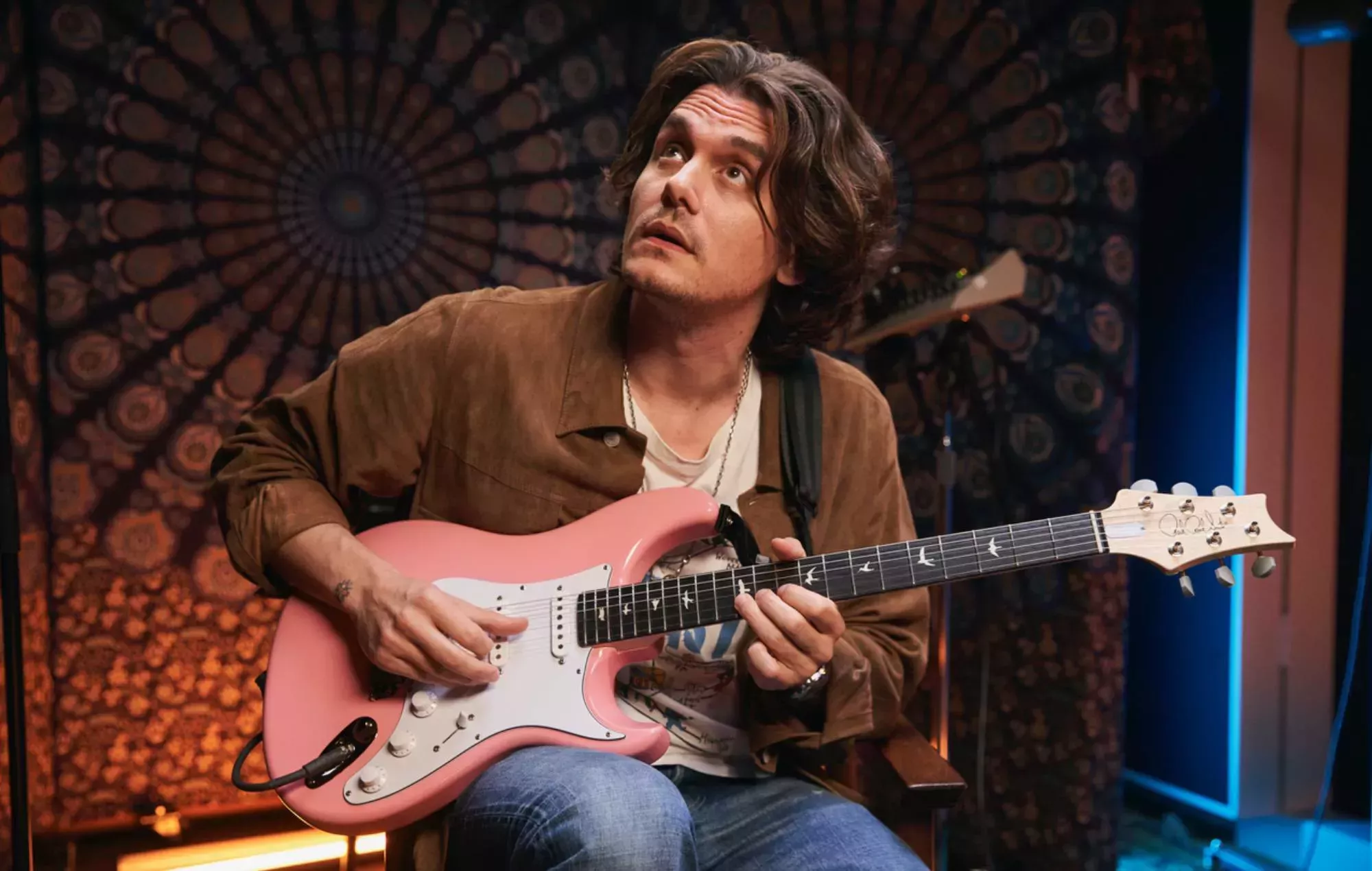 John Mayer convierte 'Last Train Home' en una balada retro y melancólica