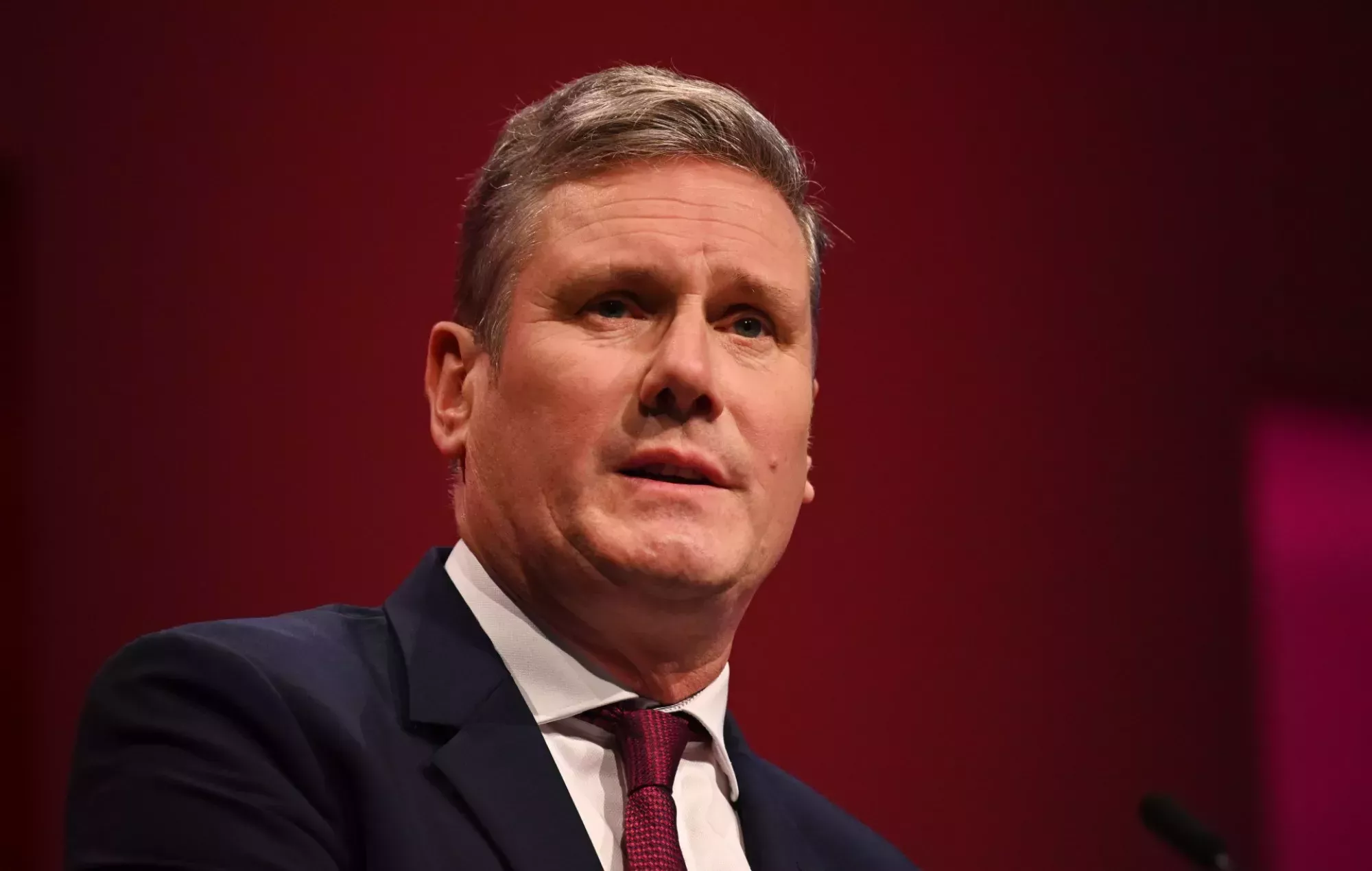 Keir Starmer dice que es hora de que James Bond sea interpretado por una mujer