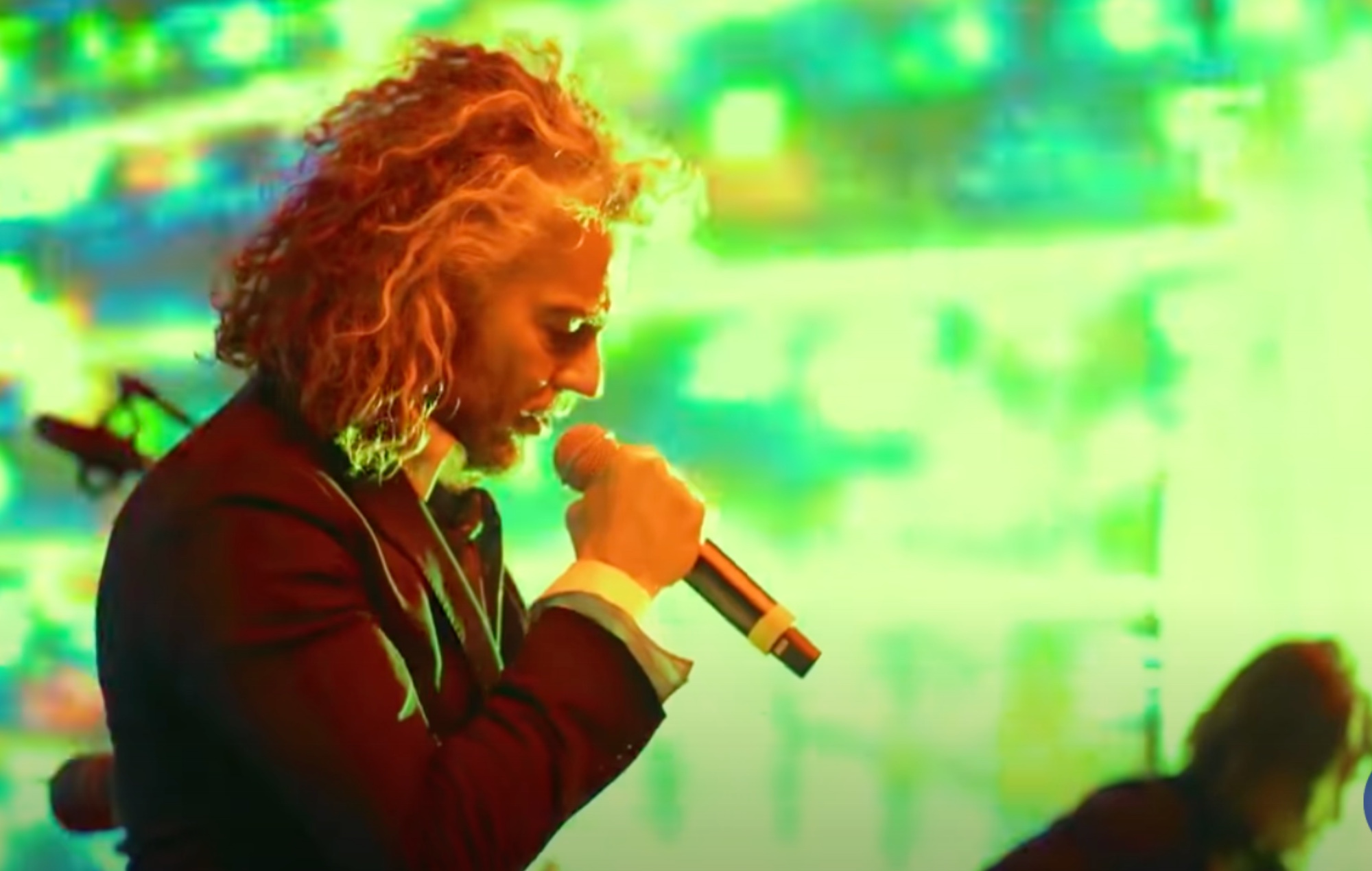 Mira a The Flaming Lips interpretando 'Mother I've Taken LSD' en 'Fallon'