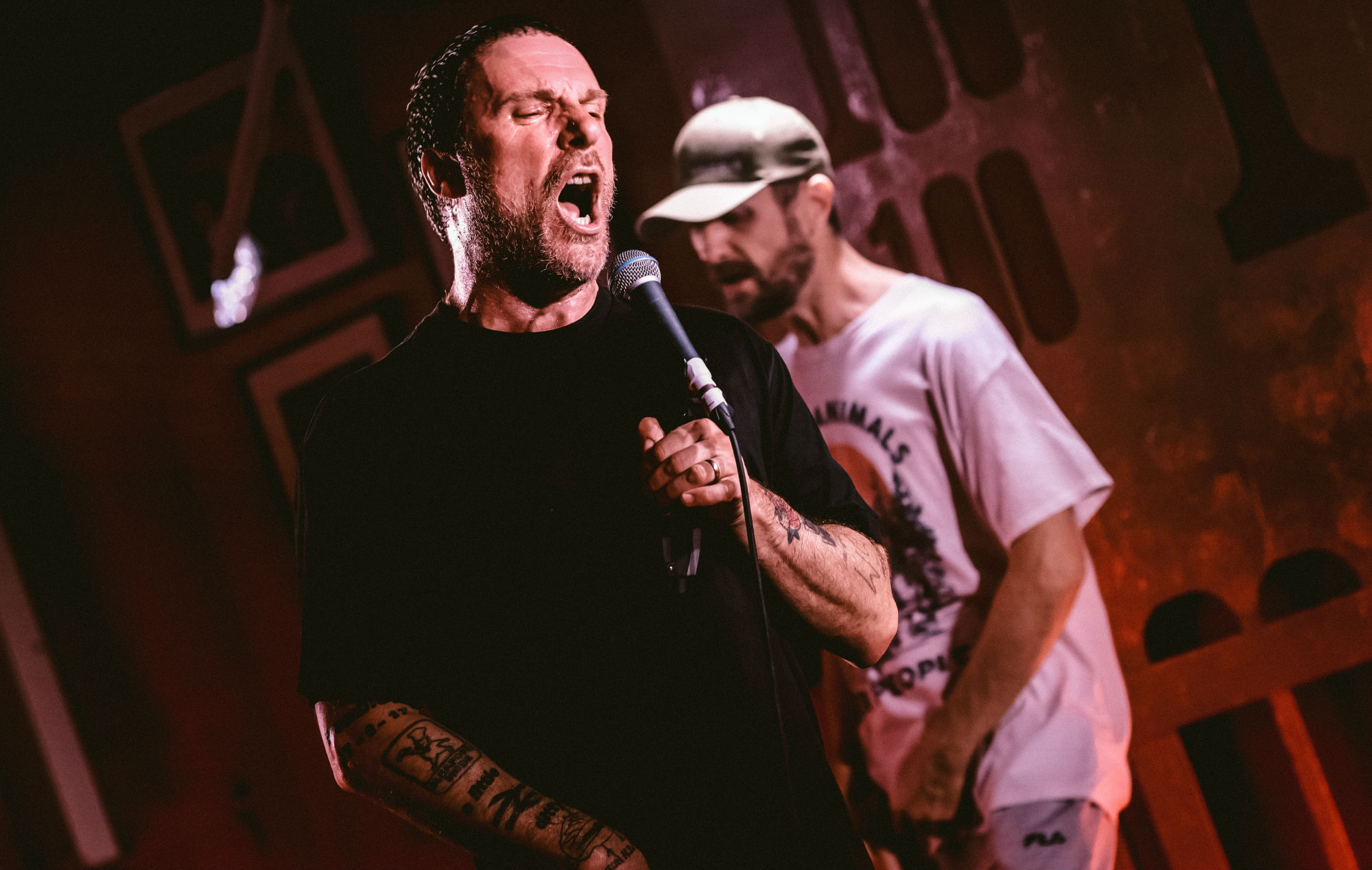 Orbital comparte la remezcla de 'I Don't Rate You' de Sleaford Mods