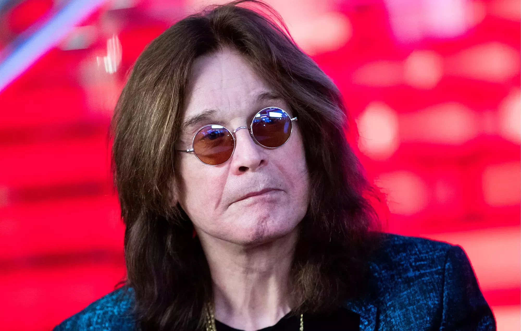 Ozzy Osbourne comparte sus temores antes de operarse el cuello después de que la última intervención