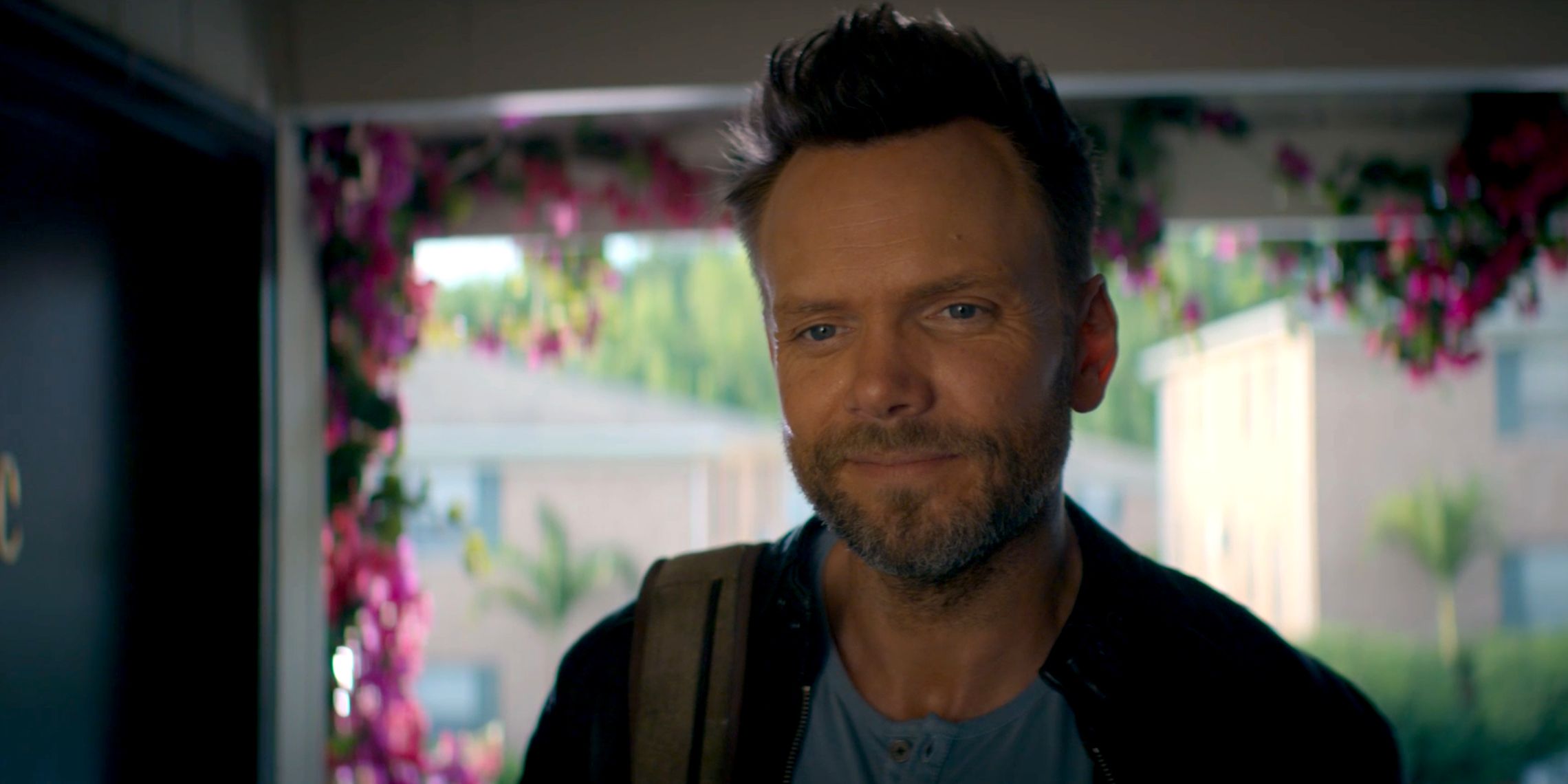 Stargirl asciende a Starman de Joel McHale a serie regular