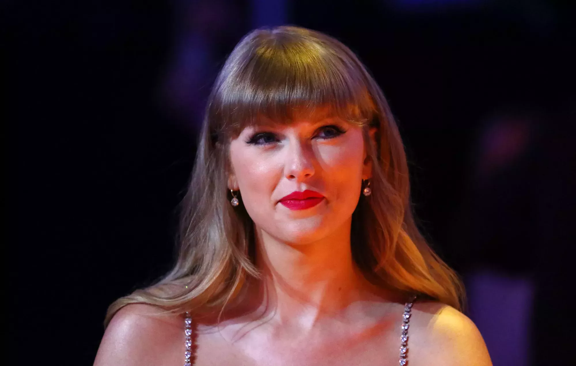 Taylor Swift comparte el adelanto del tema principal de 'Red (Taylor's Version)'