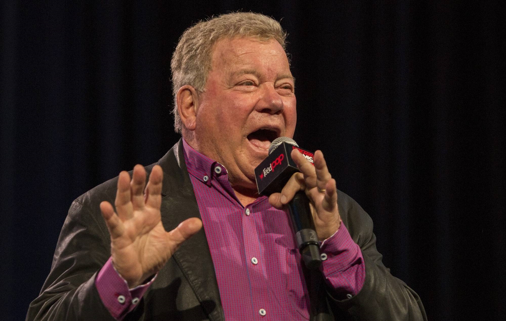 William Shatner se convierte en la persona de mayor edad que viaja al espacio