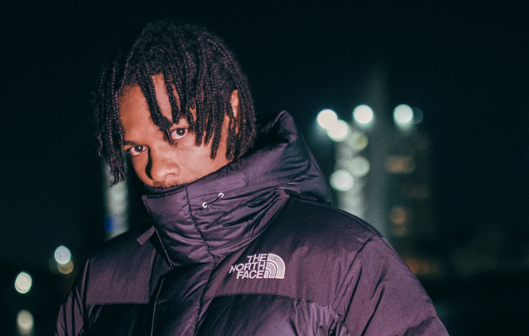 Escucha el "espiritual" nuevo single de BERWYN 'MIA'