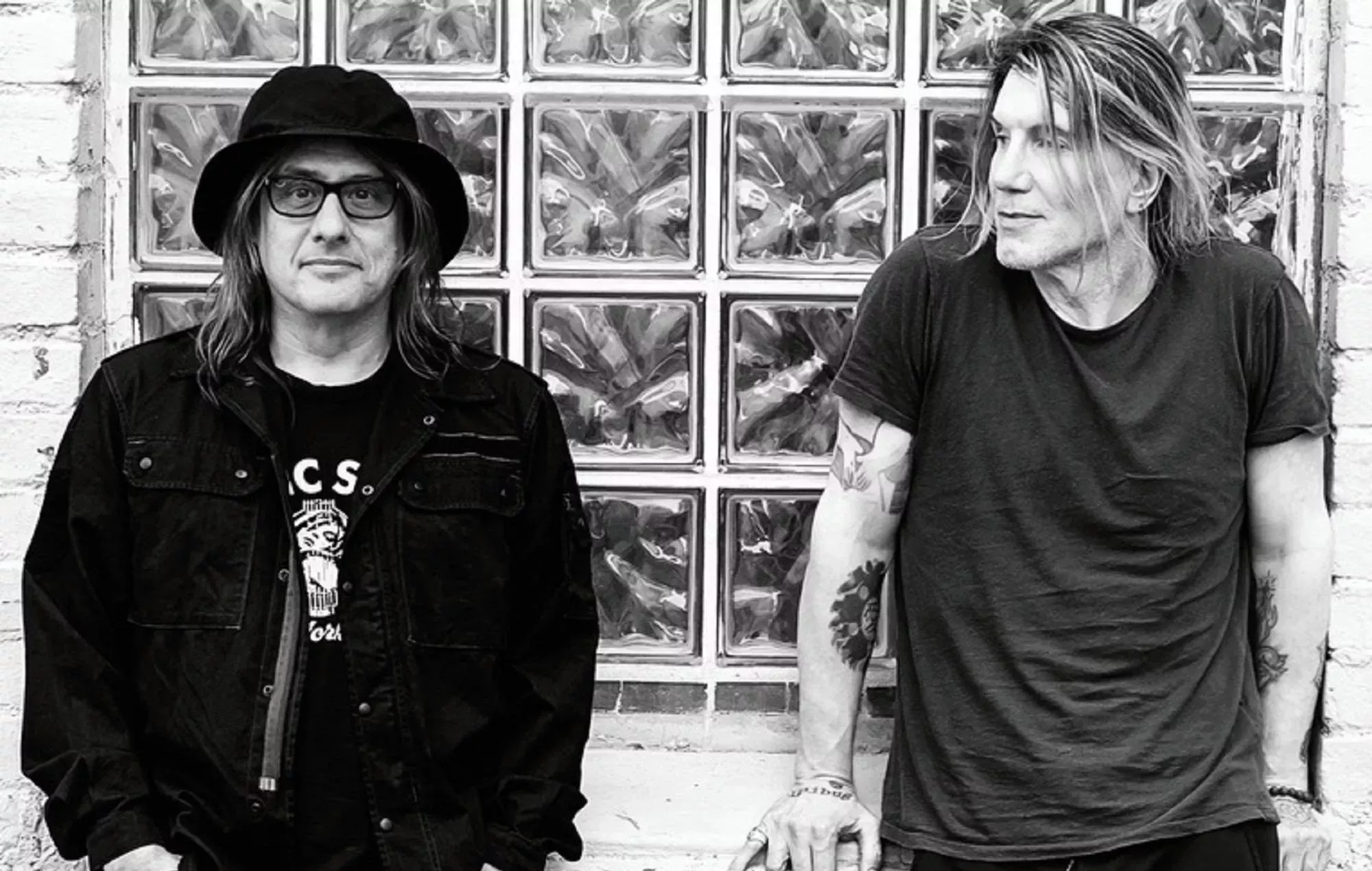 Goo Goo Dolls comparte dos nuevas canciones de la versión de lujo de 'It's Christmas All Over Goo Goo Dolls comparte dos nuevas canciones de la versión de lujo de 'It's Christmas All Over