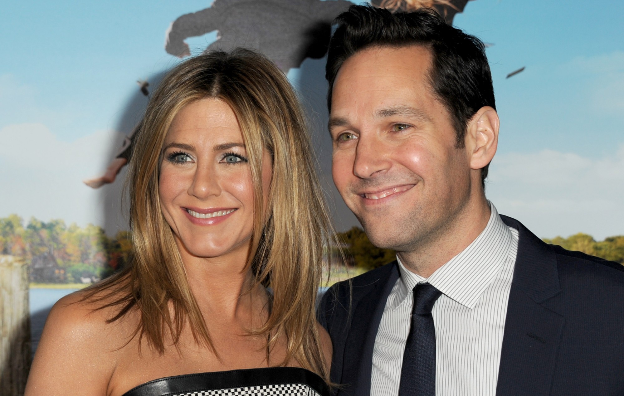 Jennifer Aniston "tan feliz" de que Paul Rudd haya sido nombrado el hombre más sexy del mundo