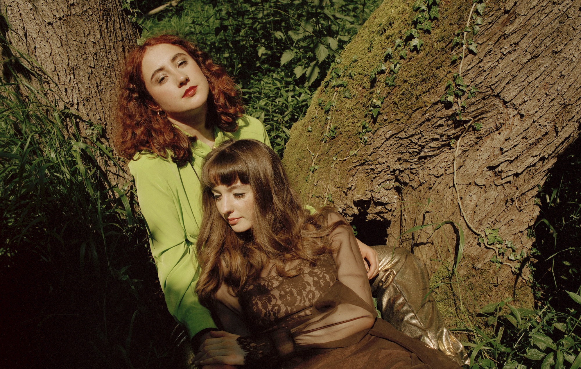 Let's Eat Grandma anuncia su tercer álbum, 'Two Ribbons', y comparte el tema principal