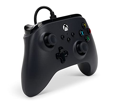 - Mando con Cable Powera Para Xbox Series X|S - Negro (Xbox Series X)