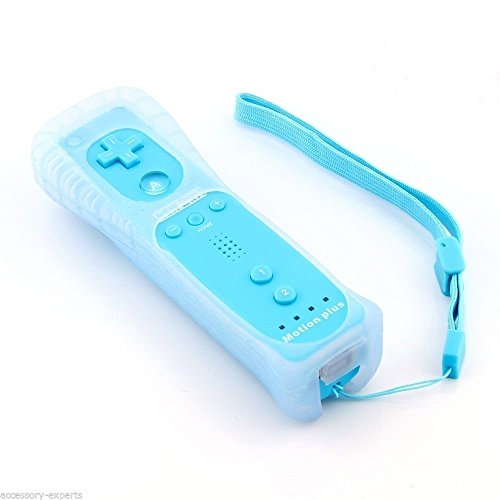 BIGFOX 2 en 1 Mando Plus con Motion Plus y Nunchunk para Nintendo Wii / Wii U (Opcional a Seis Colores) y Funda de Silicona - Azul Claro