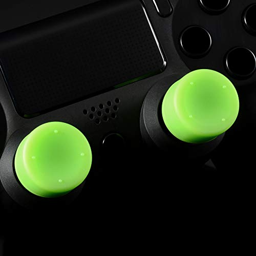 eXtremeRate 4 Pares de Tapas para Joystick Compatible con Playstation 4 Agarres para Pulgar para PS4 Grips Analógico Tapa de Silicona de Joysticks Thumbsticks Caps para PS4 Original Slim Pro(Verde)