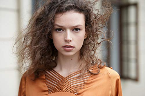 Sony Alpha 7 III - Cámara evil de fotograma completo (Enfoque automático rápido 0.02s, estabilización de imagen óptica de 5 ejes, 4K HLG, mayor duración de batería)