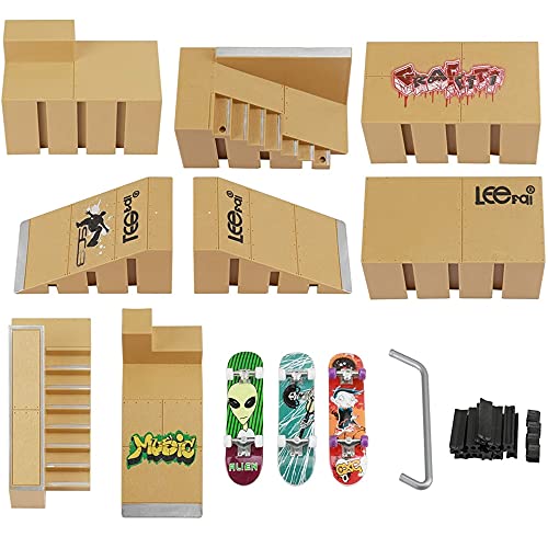 8PCS Skate Park Kit Mini Fingerboards Ramp Set Monopatines de Juguete para Dedos Ultimate Finger Skate Parks con 3 Finger Skateboards Cretivo Juguete para Niños (A)