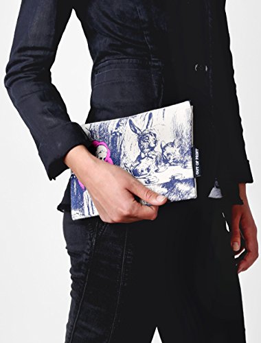 ALICE IN WONDERLAND POUCH