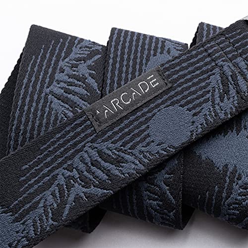 Arcade Cinturón para hombre Adventure Ranger Cinturones de alta resistencia, correa elástica no metálica, hebilla amigable para viajes, azul marino/negro/rango abierto