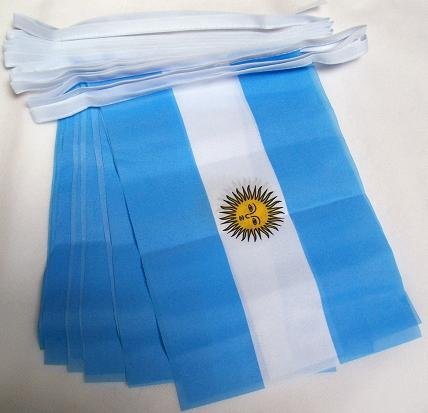 AZ FLAG Guirnalda 4 Metros 20 Banderas de Argentina 15x10cm - Bandera Argentina 10 x 15 cm - BANDERINES