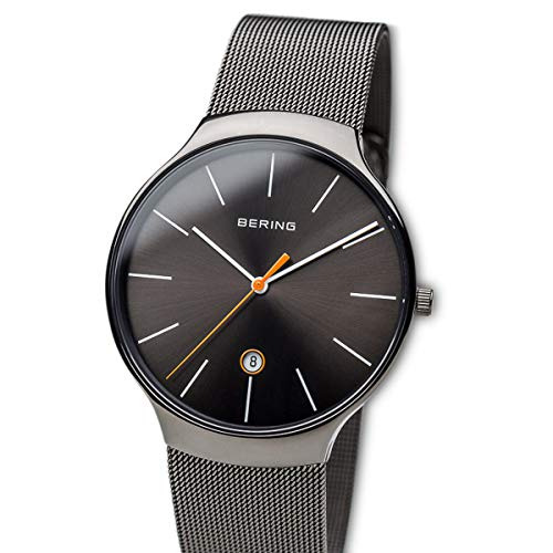 BERING Reloj Analógico Classic Collection para Unisex de Cuarzo con Correa en Acero Inoxidable y Cristal de Zafiro 13338-077