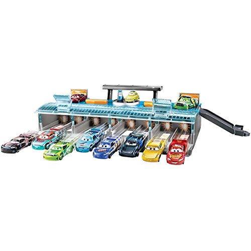 Disney Cars 3 - Megalanzadora de carreras - coches juguetes (Mattel FLK 12)
