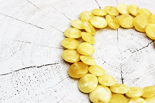 Fabulous caramelo discos ámbar collar con colgante en forma. Be in style!